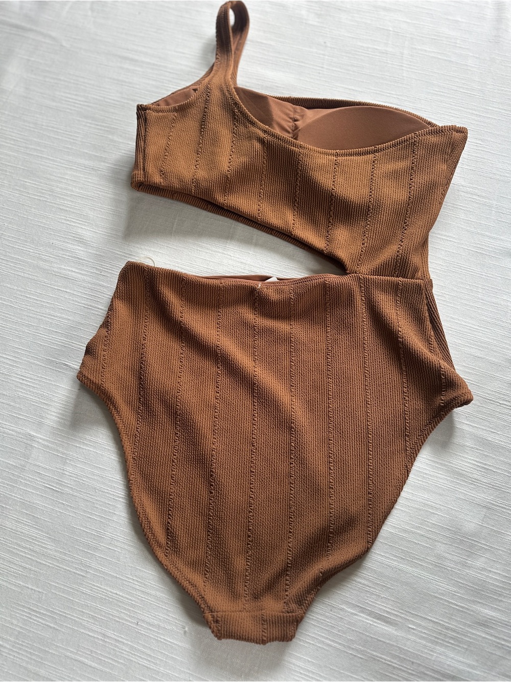 AERIE Cinnamon Crinkle One Shoulder Cut Out One Piece Swimsuit | L NWOT - Picture 6 of 12